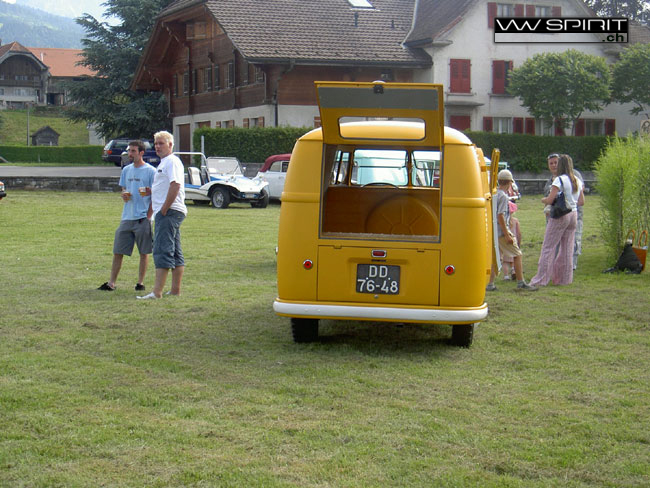 gal/BBQ_vw_virus_juillet_2004/one_vwirus_030.jpg