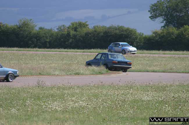 gal/Circuit_Pouilly_20_aout_2006/sortie_circuit_vwspirit_2006_016.jpg