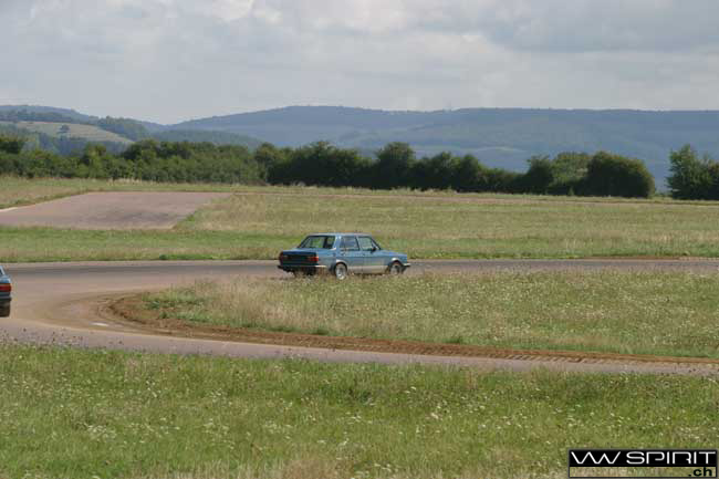 gal/Circuit_Pouilly_20_aout_2006/sortie_circuit_vwspirit_2006_030.jpg