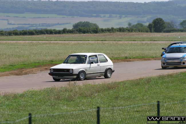 gal/Circuit_Pouilly_20_aout_2006/sortie_circuit_vwspirit_2006_048.jpg