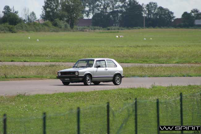 gal/Circuit_Pouilly_20_aout_2006/sortie_circuit_vwspirit_2006_125.jpg