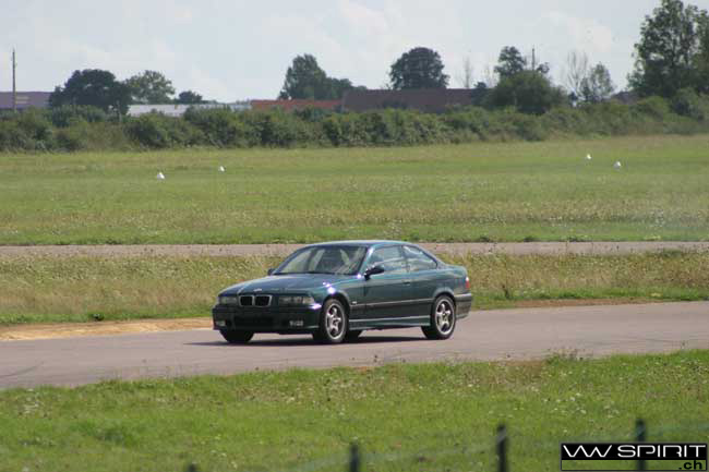 gal/Circuit_Pouilly_20_aout_2006/sortie_circuit_vwspirit_2006_128.jpg