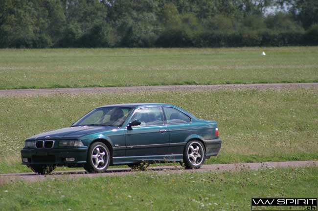 gal/Circuit_Pouilly_20_aout_2006/sortie_circuit_vwspirit_2006_129.jpg