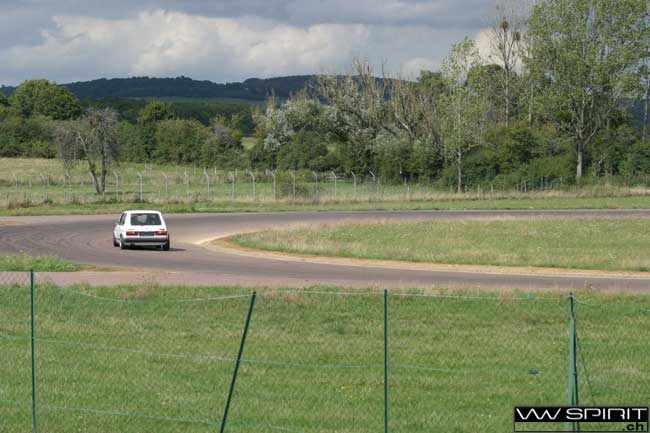 gal/Circuit_Pouilly_20_aout_2006/sortie_circuit_vwspirit_2006_139.jpg