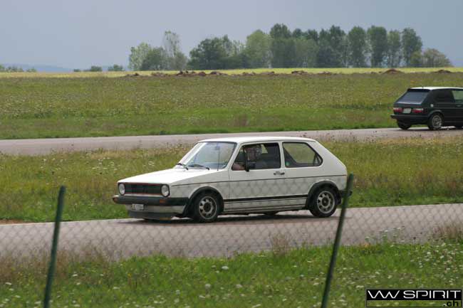 gal/Circuit_Pouilly_20_aout_2006/sortie_circuit_vwspirit_2006_156.jpg