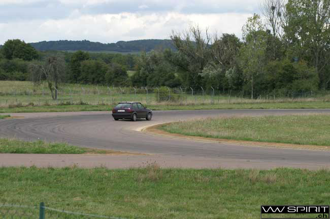 gal/Circuit_Pouilly_20_aout_2006/sortie_circuit_vwspirit_2006_219.jpg