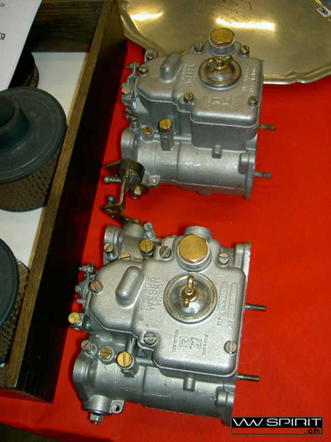 gal/Old_timer_2005/oldtimer_avril_2005025.jpg