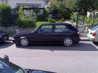 g60posee.jpg